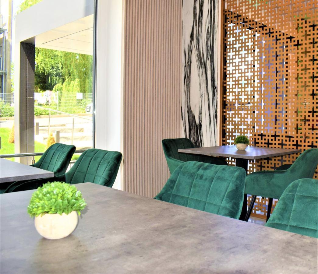 The Staycation By Lehmann Hotels ซินเดลฟิงเงน ภายนอก รูปภาพ