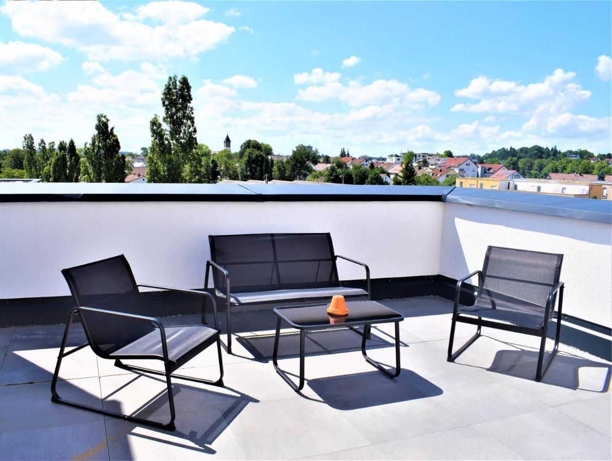 The Staycation By Lehmann Hotels ซินเดลฟิงเงน ภายนอก รูปภาพ