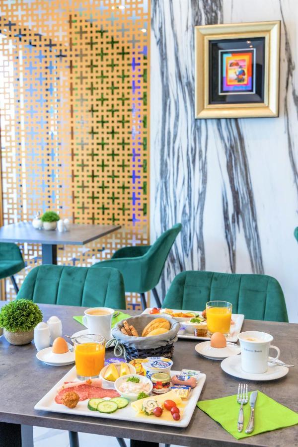 The Staycation By Lehmann Hotels ซินเดลฟิงเงน ภายนอก รูปภาพ