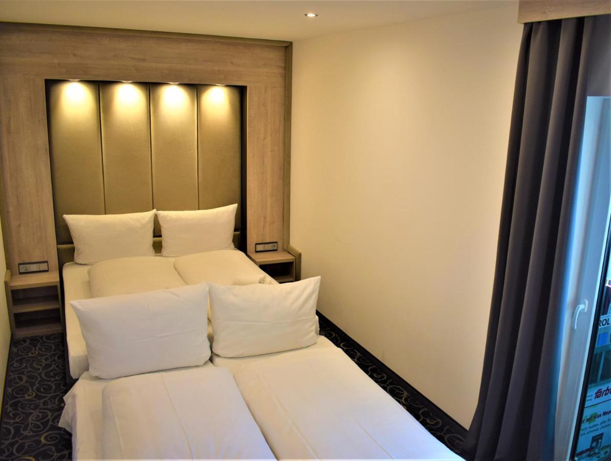 The Staycation By Lehmann Hotels ซินเดลฟิงเงน ภายนอก รูปภาพ